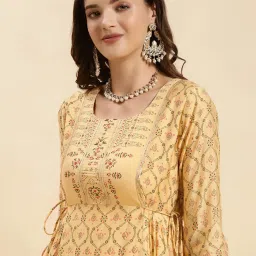 Rangita Yellow Printed Flared Kurta image 5