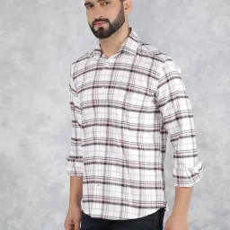 Crimsoune Club White Cotton Slim Fit Checks Shirt image 1