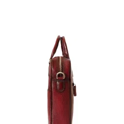 Eske Wine Textured Large Messenger Bag image 4