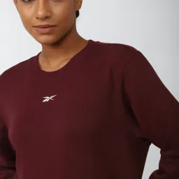 Reebok Maroon Cotton Sports Sweatshirt image 5