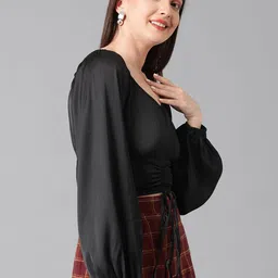 Kotty Women Solid V-NeckBishop Sleeves Satin Crop Top image 3