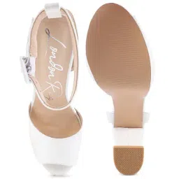 London Rag Women's White Ankle Strap Sandals image 3