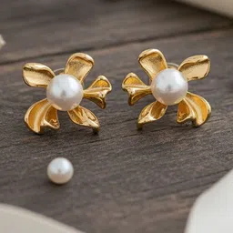 DIVASTRI Floral Studs Earrings-image-80