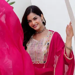 Anouk Mirage Women Ethnic Motifs Embroidered Regular Thread Work Kurta with Trousers & With Dupatta image 3