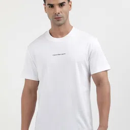 Calvin Klein Jeans Men Solid Round Neck Cotton T-shirt image 1