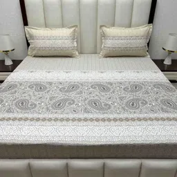 Pure Decor Brown & White Floral 260 TC King Bedsheet with 2 Pillow Covers image 4