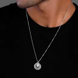 GIVA 925 Silver Rhodium-Plated Zodiac Spin Oxidised Pendant with Chain image 5