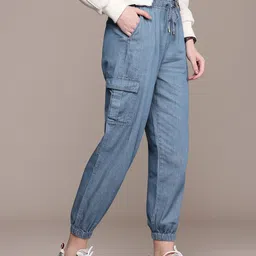 The Roadster Lifestyle Co. Women Pure Cotton Jogger Style High-Rise Heavy Fade Jeans-image-55