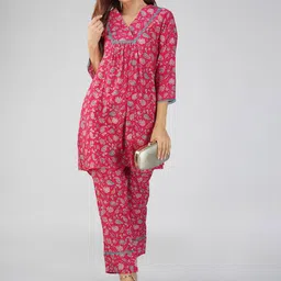 Bindigasm Pinrted Silk Tunic With Trouser Co-Ords image 1