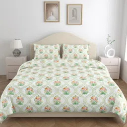 Haus & Kinder White & Green Cotton 186 TC Double Size Flat Bedsheet with 2 Pillow Covers image 2