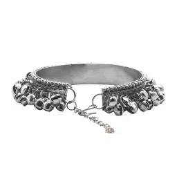 Teejh Silver-Plated Maalavi Stacked Bracelets for Women - Set of 3 image 5