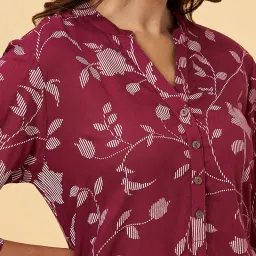 Rangmanch by Pantaloons Maroon Printed Straight Kurta image 5