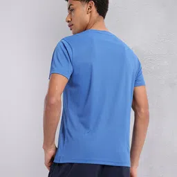 HRX by Hrithik Roshan Striped Rapid-Dry Training T-shirt image 4