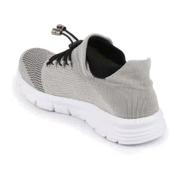Fausto Men's Grey Running Shoes image 5