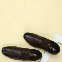 Red Chief Men's Dark Brown Derby Shoes image 1