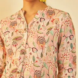 Soch Peach Linen All-Over Floral Print Straight Kurta with Princess Seams image 5