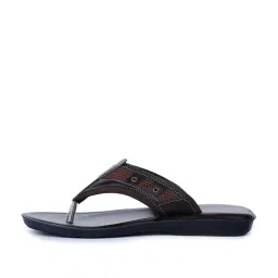Aha by Liberty Men's Brown Thong Sandals image 2