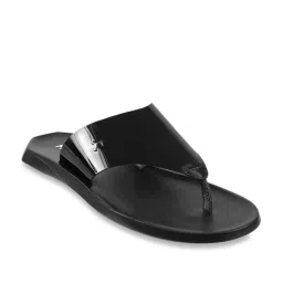 Mochi Men's Black Thong Sandals image 1