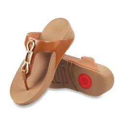 FitFlop Women's Tan Thong Wedges image 5