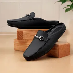 HERE&NOW Men Round Toe Textured Slip-On Mules-picture-24