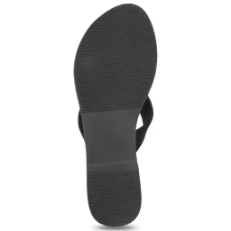 Walkway Women's Black Cross Strap Sandals image 4