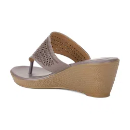 Bata Women's Grey Thong Wedges image 5