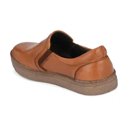 Carlo Romano Men's Tan Casual Slip-Ons image 5