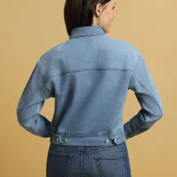 Forever 21 Blue Regular Fit Denim Jacket image 2
