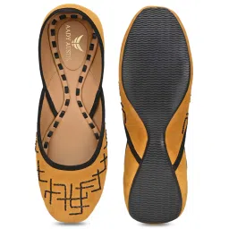 Aady Austin Women's Tan Ethnic Juttis image 3