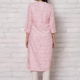 Rangriti Pink Chequered Straight Kurta image 2