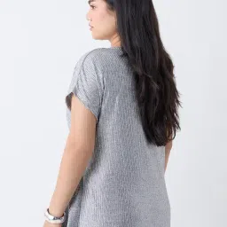 Gia by Westside Silver Shimmer Detailed Top image 2