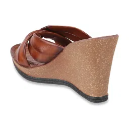 Catwalk Women's Brown Casual Wedges image 5