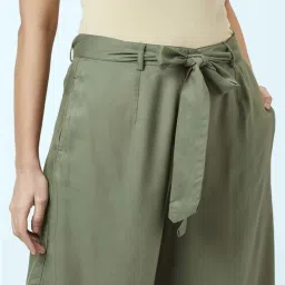 Akkriti by Pantaloons Olive Green Mid Rise Culottes image 5