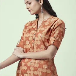 Rangmanch by Pantaloons Rust Printed Straight Kurta image 5