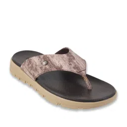 Mochi Men's Brown Thong Sandals image 2