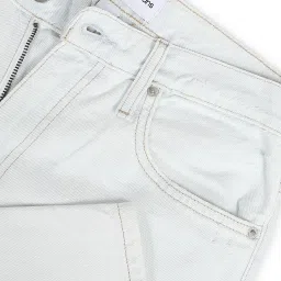 Calvin Klein Jeans Regular Bleached Blue Lightly Washed Mid Rise Jeans image 5