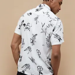 Fame Forever By Lifestyle White Regular Fit Floral Print Shirt image 2