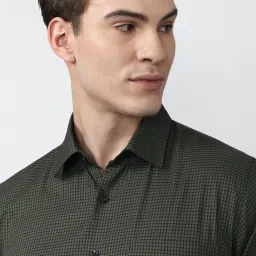 Van Heusen Green Cotton Slim Fit Checks Shirt image 5