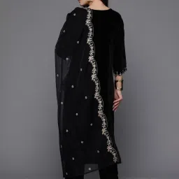 Indo Era Black Embroidered Kurta Pant Set With Dupatta image 2