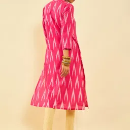 Soch Womens Pink Cotton Ikat Printed Straight Kurta With Sequins image 2