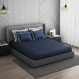 Spaces Hygro Solid Navy Blue 350 TC Cotton King Flat Bedsheet with 4 Pillow Covers image 2
