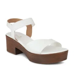 inc.5 Inc 5 Women's White Ankle Strap Sandals image 2