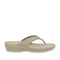 Mochi Women's Beige Thong Wedges image 3
