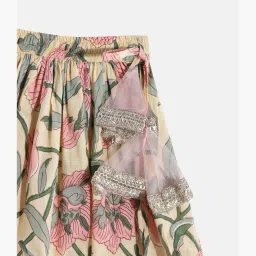 READIPRINT FASHIONS Kids Light Yellow & Pink Floral Print Lehenga, Choli with Attached Dupatta image 4