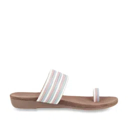 Mochi Women's White Toe Ring Wedges image 2
