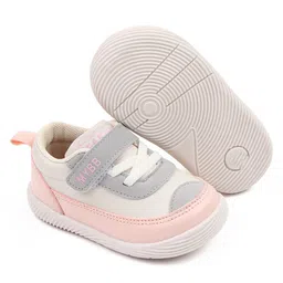 KIDLINGSS Colour Blocked Typography Printed Velcro Closure Shoes - White & Pink image 3