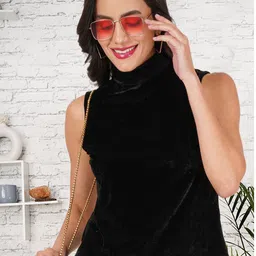 angloindu Velvet Crop Top-picture-15