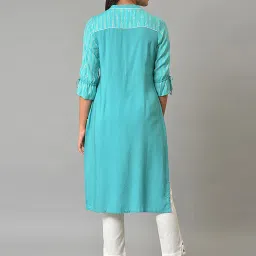 Aurelia Green Embroidered Straight Kurta image 2
