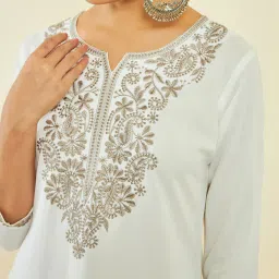 Soch Off White Rayon Paisley Embroidered A-Line Tunic with Vented Hemline image 5