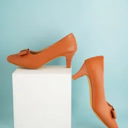 Scentra Women's Tan Casual Pumps-image-1